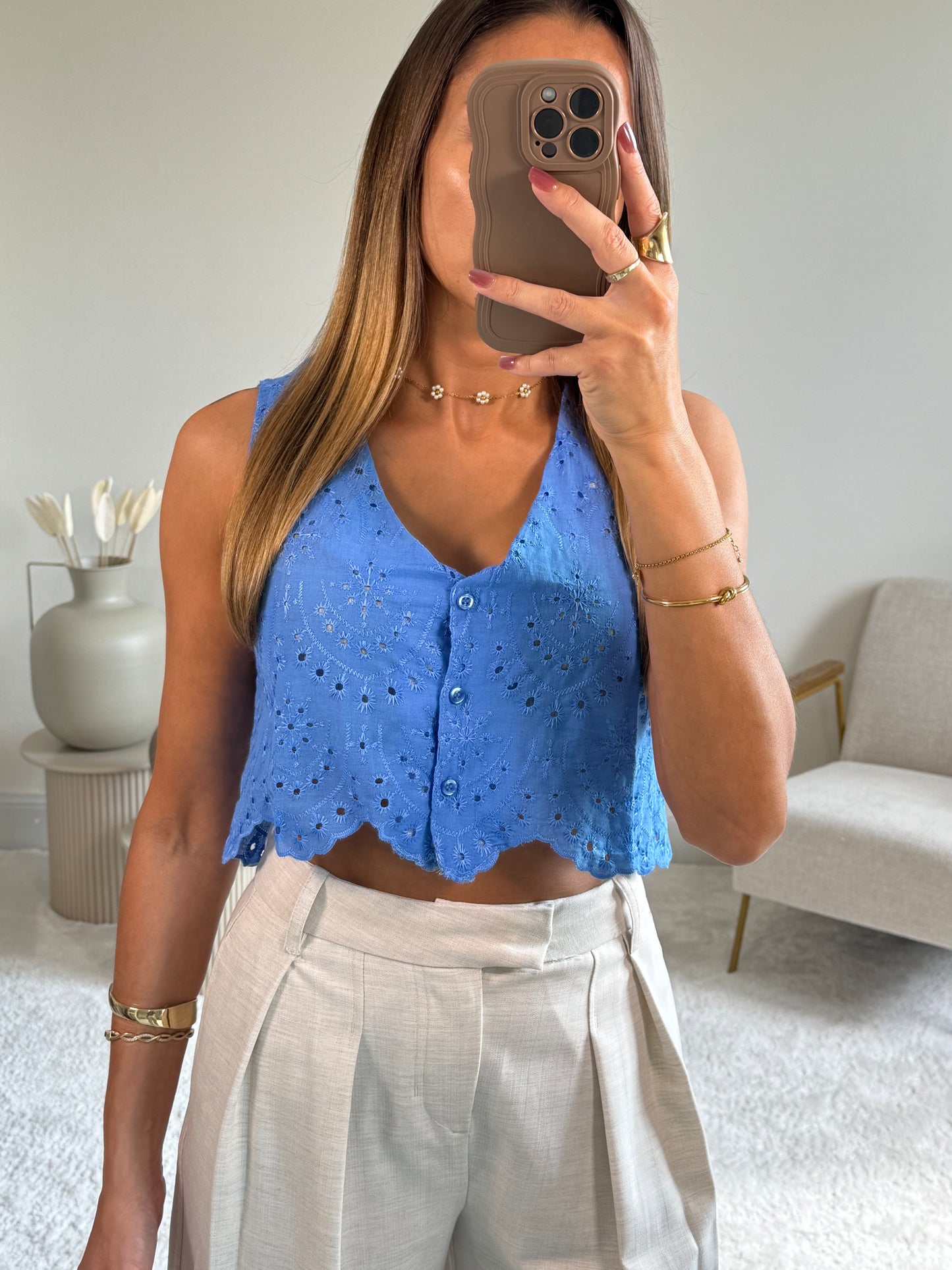 VICKY - Blouse courte brodée